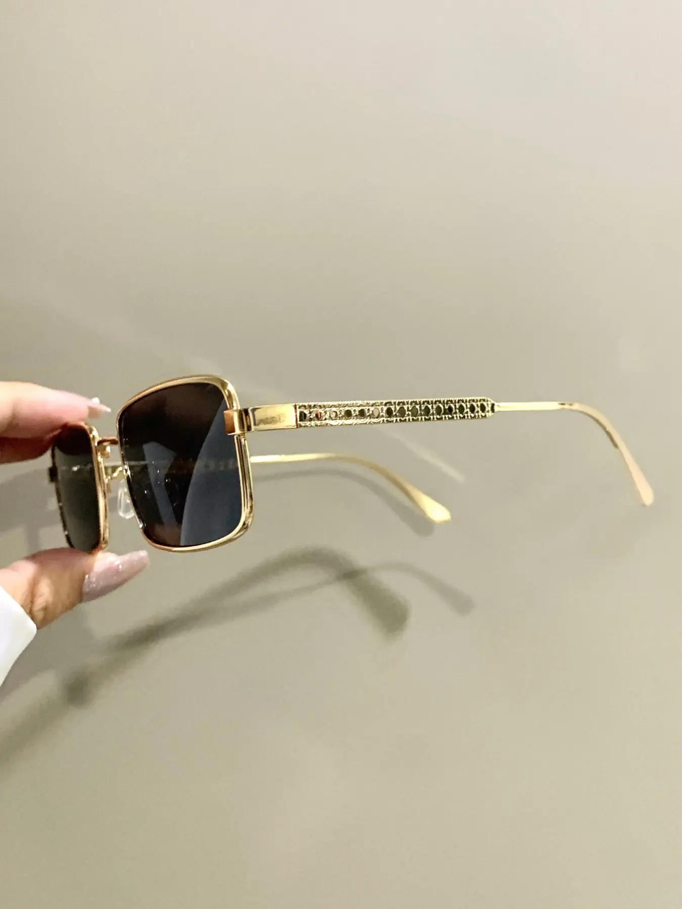 Narrow Frame Rectangular Glasses, Retro Metal Frame Trendy Eyeglasses for Men and Women, Fashionable Eyeglasses, Stylish Square Frames