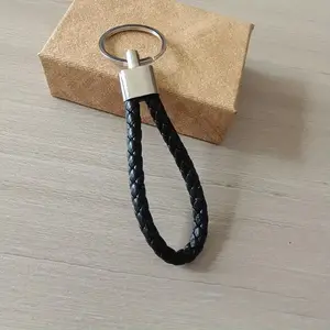 1pc Car Braided Keychain Pendant Metal Key Ring Horseshoe Buckle Car Key Pendant Small Gift Factory Wholesale