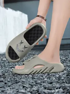 1 Pair of Men's Plus Size Massage Slides: Anti-slip Thick Sole, Trendy & Cool, EVA Material + Wave Massage Insole, Ideal for Men and Women's Daily Streetwear & Home Wear
