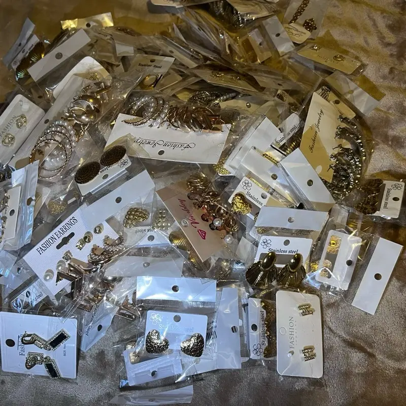 * 1 Dozen Fashion Jewelry Assortment