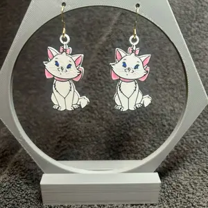 Aristocat-Inspired Earrings - Whimsical Feline Design with Sass and Elegance for Cat Lovers - Lightweight and Comfortable for All-Day Wear