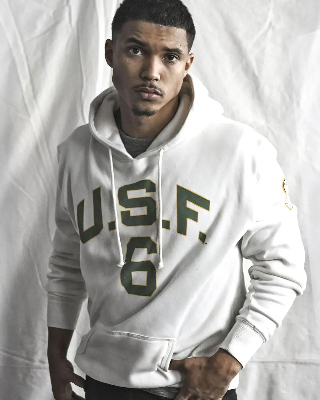 Men's Officially Licensed USF Bill Russell #6 Celebrity Image Graphic Hoodie - Olympic Legend, White Triblend Fleece, Long Sleeve Pullover (Celebrity Image Graphic Men's Hoodies)