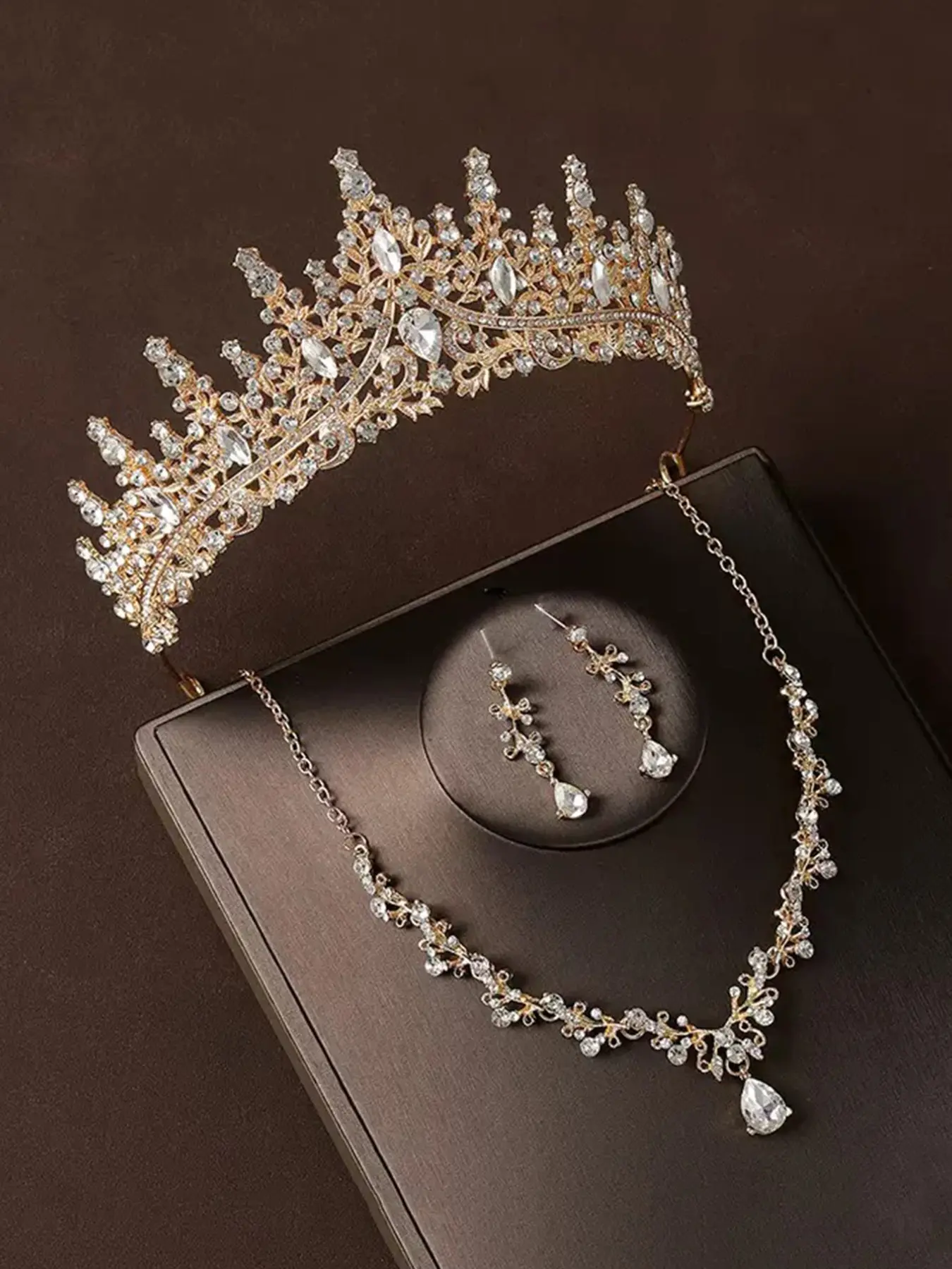 Elegant Rhinestone Decorated Crown & Necklace & Earrings, Fashion Jewelry Set for Party, Prom Accessories, Daily Clothing Decor, Trendy All-match & Exquisite Jewelry for Birthday Gift, Jewellery