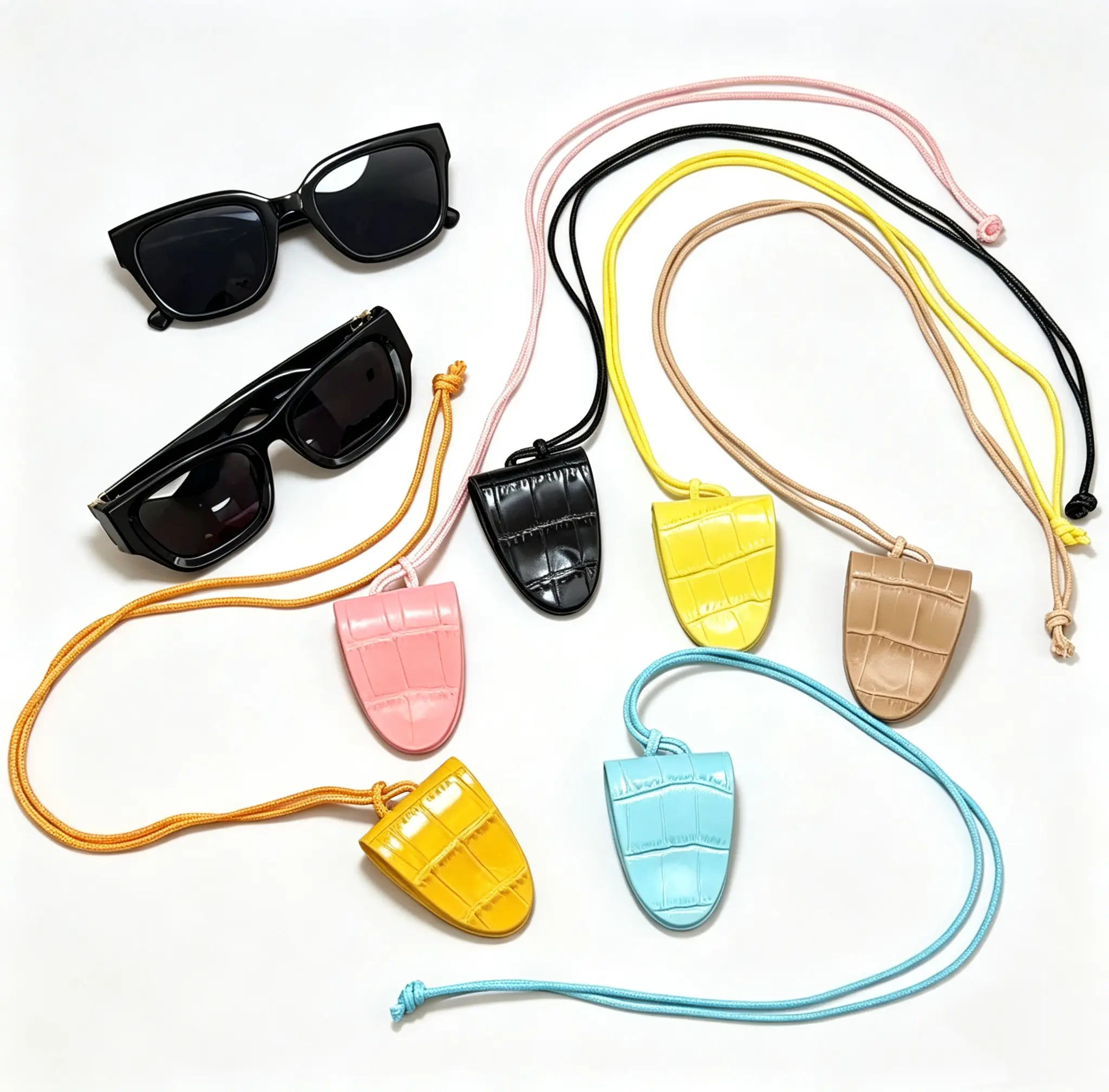 Eyeglass Holder Necklace for Women, 100% Genuine Cowhide Leather Crocodile Embossed Glasses Chain, Adjustable Sunglasses Holder Pendant, Stylish Eyewear Lanyard for Reading Glasses
