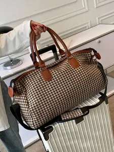 Retro fashion houndstooth textured one-shoulder Tote duffel bag, Travel Duffle Bag, classic and practical versatile one-shoulder messenger bag, minority design portable slung commuter shoulder bag, personality lazy  suitable for business trips and so on