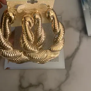 Old School Gold Jingling Baby Earrings