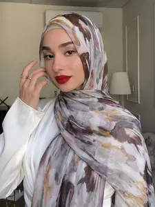 Women's Colorblock Long Polyester Scarf, Casual Brush Stroke Pattern Headscarf, Relaxed Commute Wrap, All Seasons Outerwear Shawl, Hijab