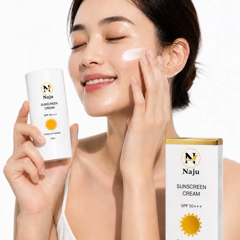 Hydrating Sunscreen Cream SPF 50+++ UVA/UVB Protection 50ml Non-Greasy Moisturizing for Radiant Skin Daily Use - Moisturize