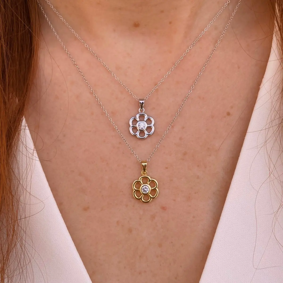 Rapunzel Magical Daisy Necklace
