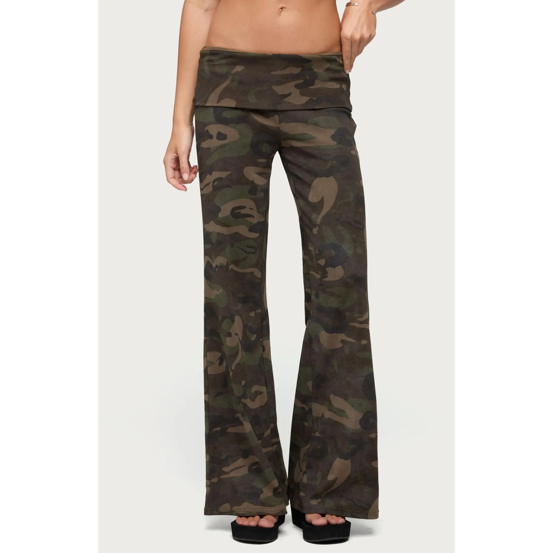Edikted Women's Lumielle Camo Wide Leg Foldover Pants