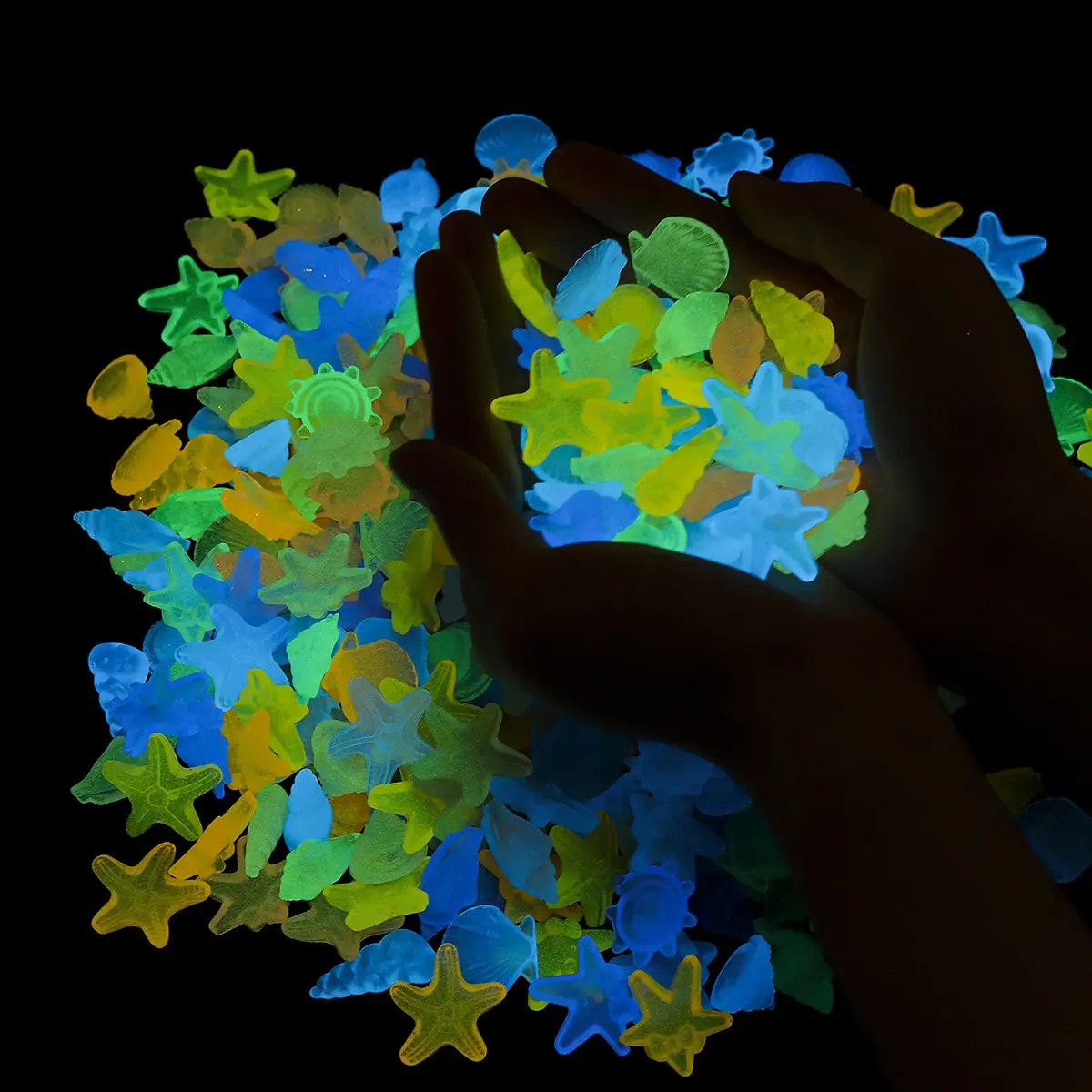 50pcs Bag Glow-In-The-Dark Ocean Theme Fish Tank Decorations, Fluorescent Shell Aquarium Landscape Aquascaping, Colorful Starfish for Garden Aquascape, Aquarium Supplies