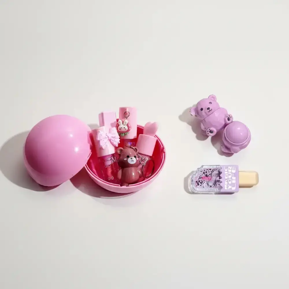 Round Beauty Box & Bear Lipstick Bundle, Makeup Set with Cute Bunny Keychain, Moisturizing Lipstick & Gloss, Glossy Gift for Girls & Women, Lip Moisturizer Gloss, Lipgloss