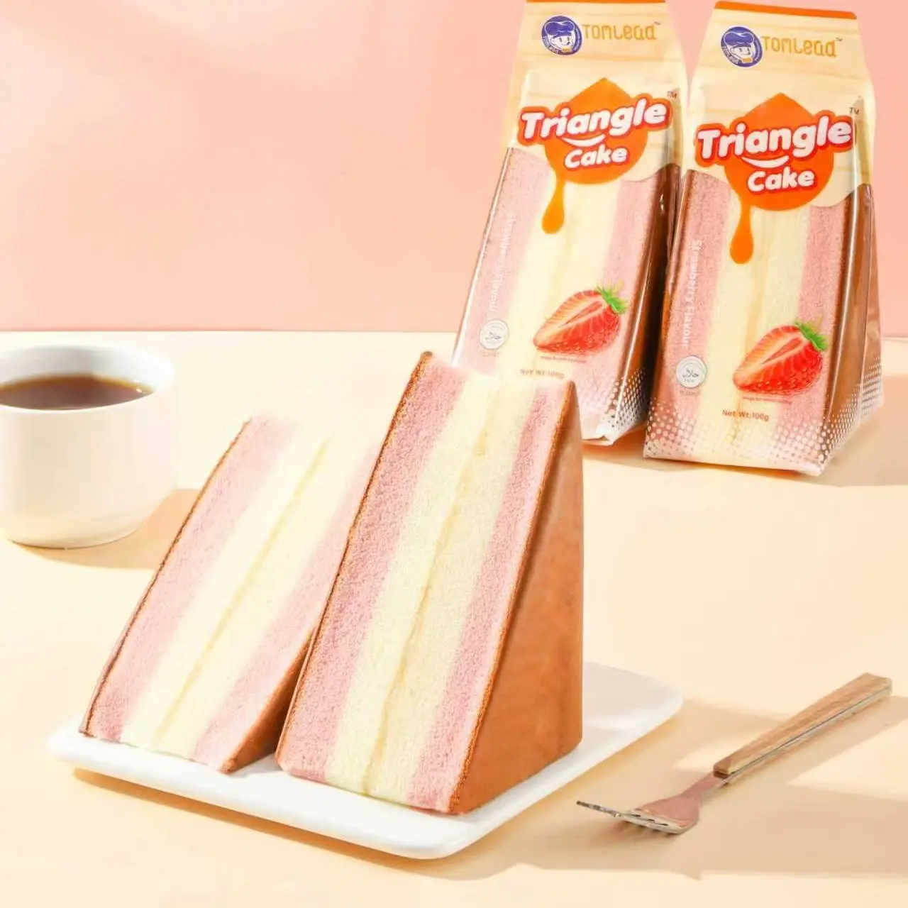 Triangle Strawberry Sponge Cake, 2kg (4.4lb), 20 Individually Wrapped Soft Snack Cakes, Ready-to-Eat Bakery Treat for Breakfast, Snacks & Dessert