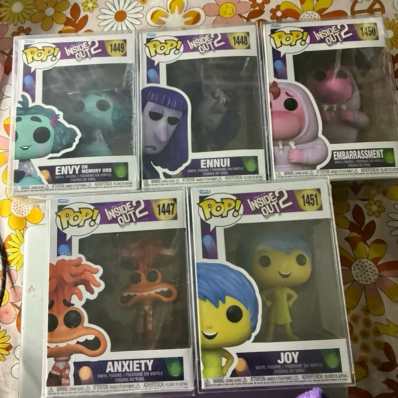 Inside out 2 bundle vinyl figurines