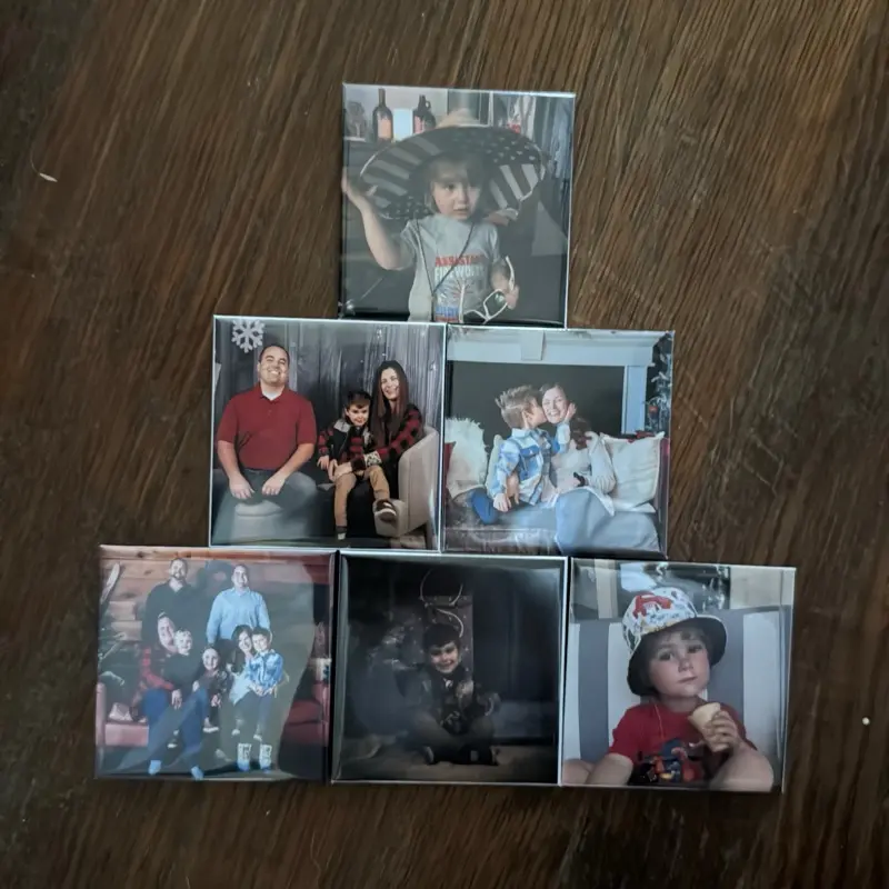 2.5 inch Photo Magnets