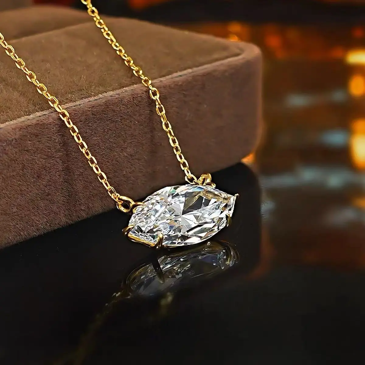 9‑K laboratory‑grown diamond, 1 carat, D–E color, VS–VVS clarity, marquise cut; fashionable and elegant, understated luxury women’s collarbone necklace, pwq05277 jewelry pendant