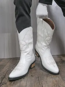 Men Vintage Embroidered Western Cowboy Boots V-Neck Pointed Toe Thick Sole High Top Riding Boots Fall Winter Fashion
