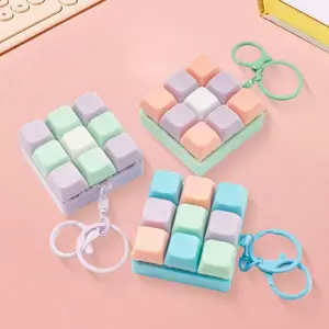 Mini Keyboard Keychain Toy - Tetris Style Clicker Fidget, Pocket Size Stress Relief Decompression Toy
