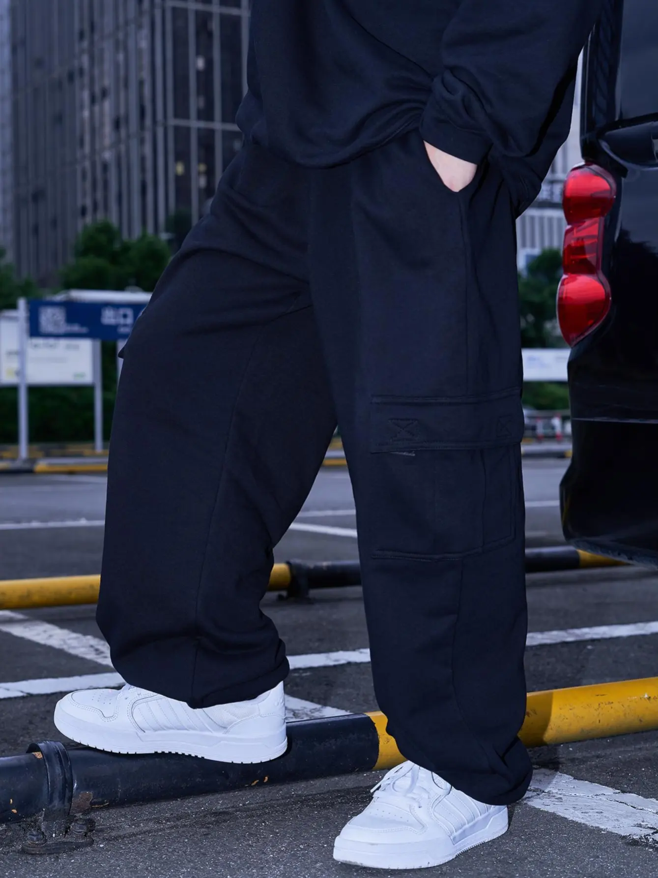 Men's Heather Grey Cargo Sweatpants - Oversized Wide-Leg Menswear Pants, Stylish Casual Bottoms for Sneaker Pairing, Sneakers