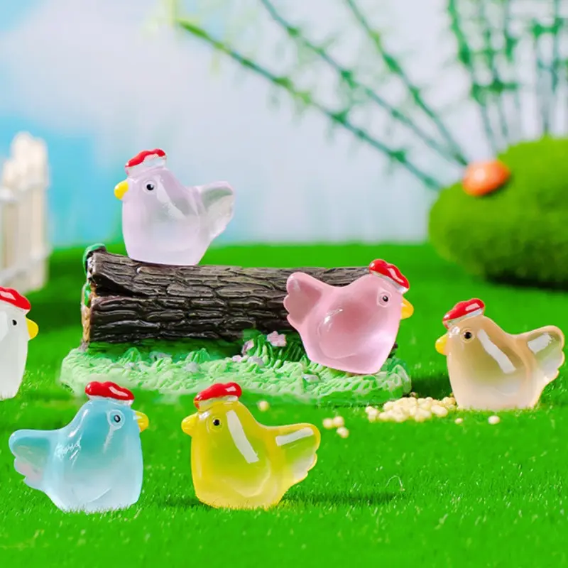10pcs Miniature Moss Terrarium Cute Glow-In-The-Dark Chick Figurines, DIY Garden Decor Accessories, Car Dashboard Ornament Set, Cute Desktop Decoration