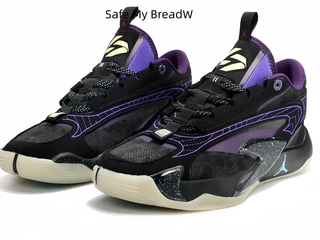 Smooth Synthetic Leather Athletic Sneaker - Easy-Clean Sports Collectible Shoe, Dirt Stain Removal With Damp Cloth