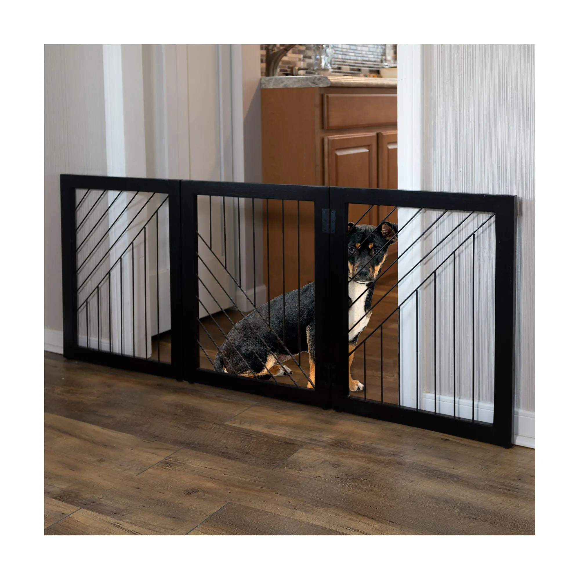 Petmaker Gate 3-Panel Indoor Freestanding Folding Gate