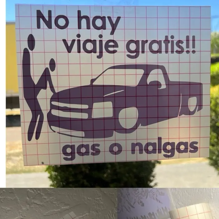 No hay viaje Gratis 10 in x 8in Calcomanias