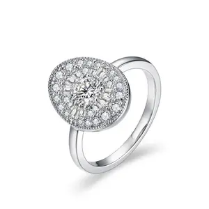 【PANG Jewelry】 Elegant Two-Tone Oval Ring - Dainty and Versatile Modern Jewelry for Everyday