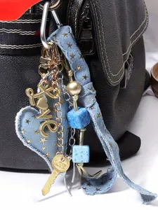 Maillard Style Star Pattern Blue Fabric Heart Keychain with "LOVE" Letter Charms, Bow & Keys, Beaded Pendant, Vintage Blue Key Ring, Bag Chain Charm, Bowknot Heart Pendant, Lanyard Hanging Ornament, Stylish Keychain