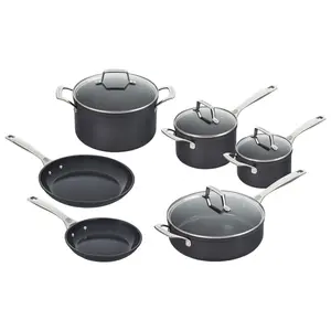Le Creuset Set of 10 Essential Non-Stick Ceramic Cookware Set