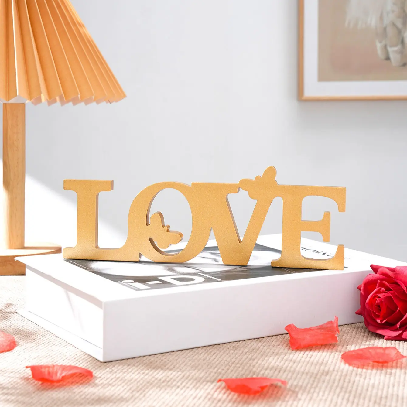 New Ins Style Wedding Butterfly Love Decoration Red Letter Decoration Romantic Wedding Birthday Party Decoration Supplies Butterfly Props Ornaments