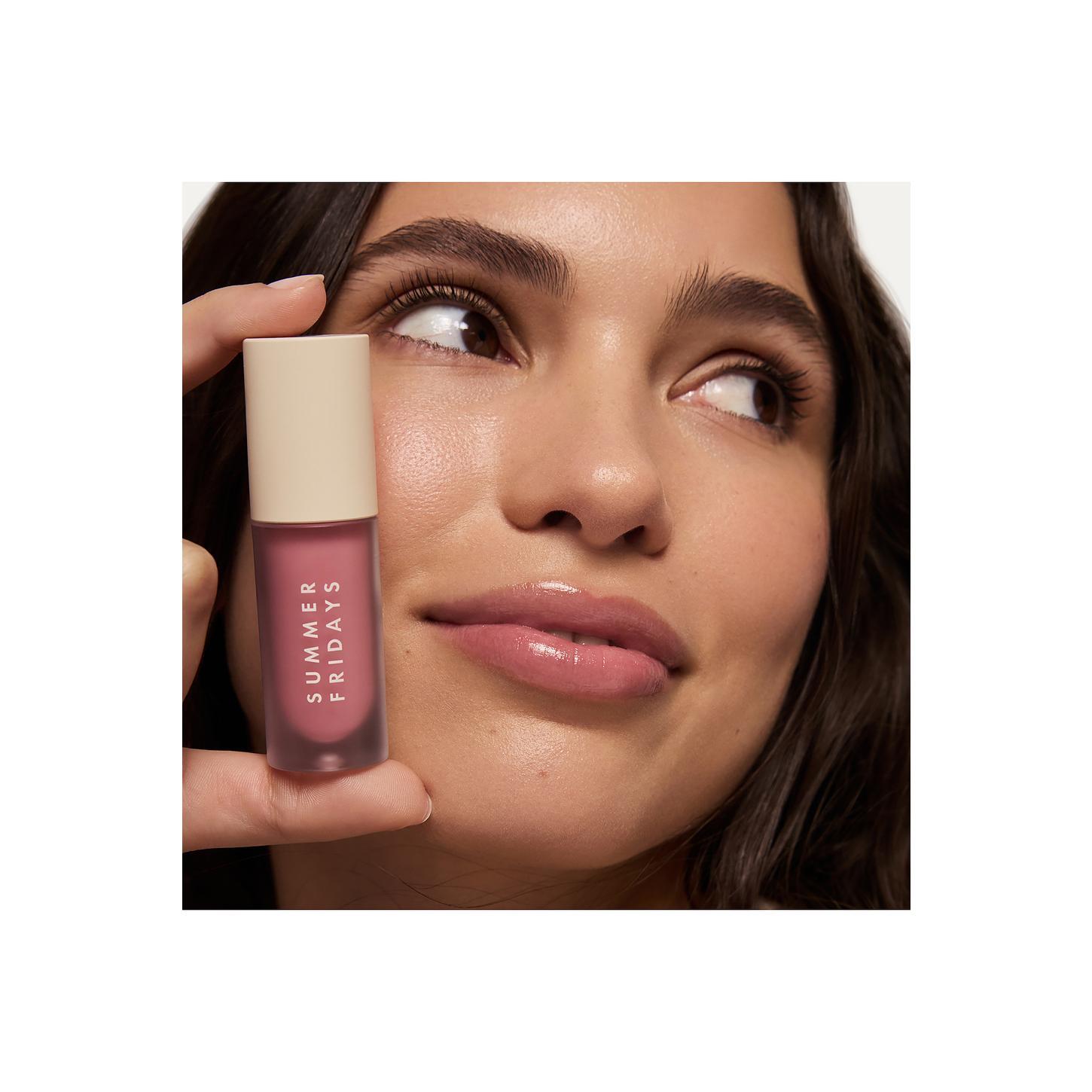 Summer Fridays Dream Lip Oil in Rosebud