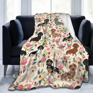 Cartoon Figure Print Flannel Fleece Blanket - Casual Soft Premium All-Season Bed Blanket, Decorative Giftable Sausage Dachshund Design Throw for Cozy Lightweight Use, Cartoon Pattern Blanket