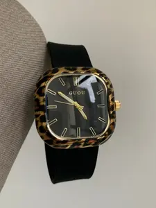 Women’s Leopard Print Retro Watch, Large Dial Silicone Casual Fashion Waterproof Watch, Trendy Women’s Accessory, Fashionable Waterproof Wristwatch [6082]