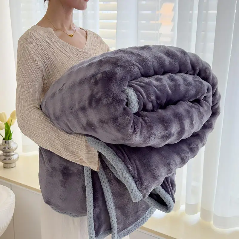 Soft Plush Blanket, 1 Count 320GSM Comfortable Warm Throw Blanket, Lightweight Bed Blanket for Home Bedroom Office Travel Camping
