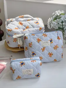 Blue Bear Design Quilted Cosmetic Bag, Makeup Organizer Pouch, Versatile Travel & Daily Use, Floral Pattern, Large Capacity, Perfect for Gifts & Festivals