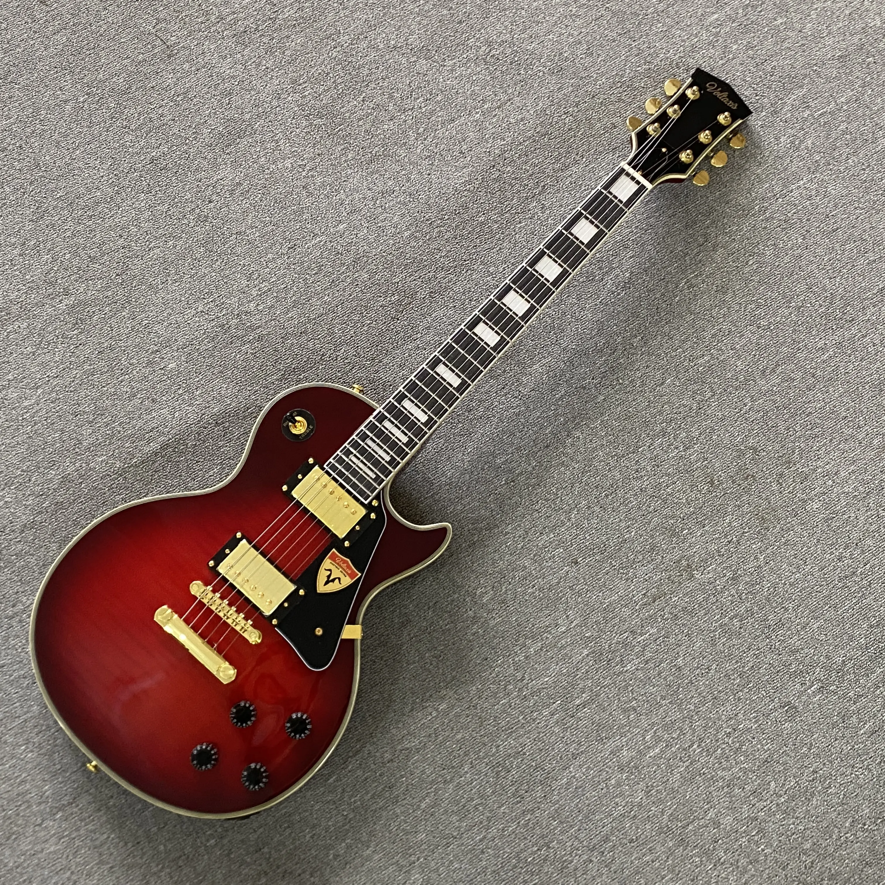 6-String Electric Guitar - Red Flame Maple Top, Mahogany Body, Rosewood Fingerboard, Gold Hardware