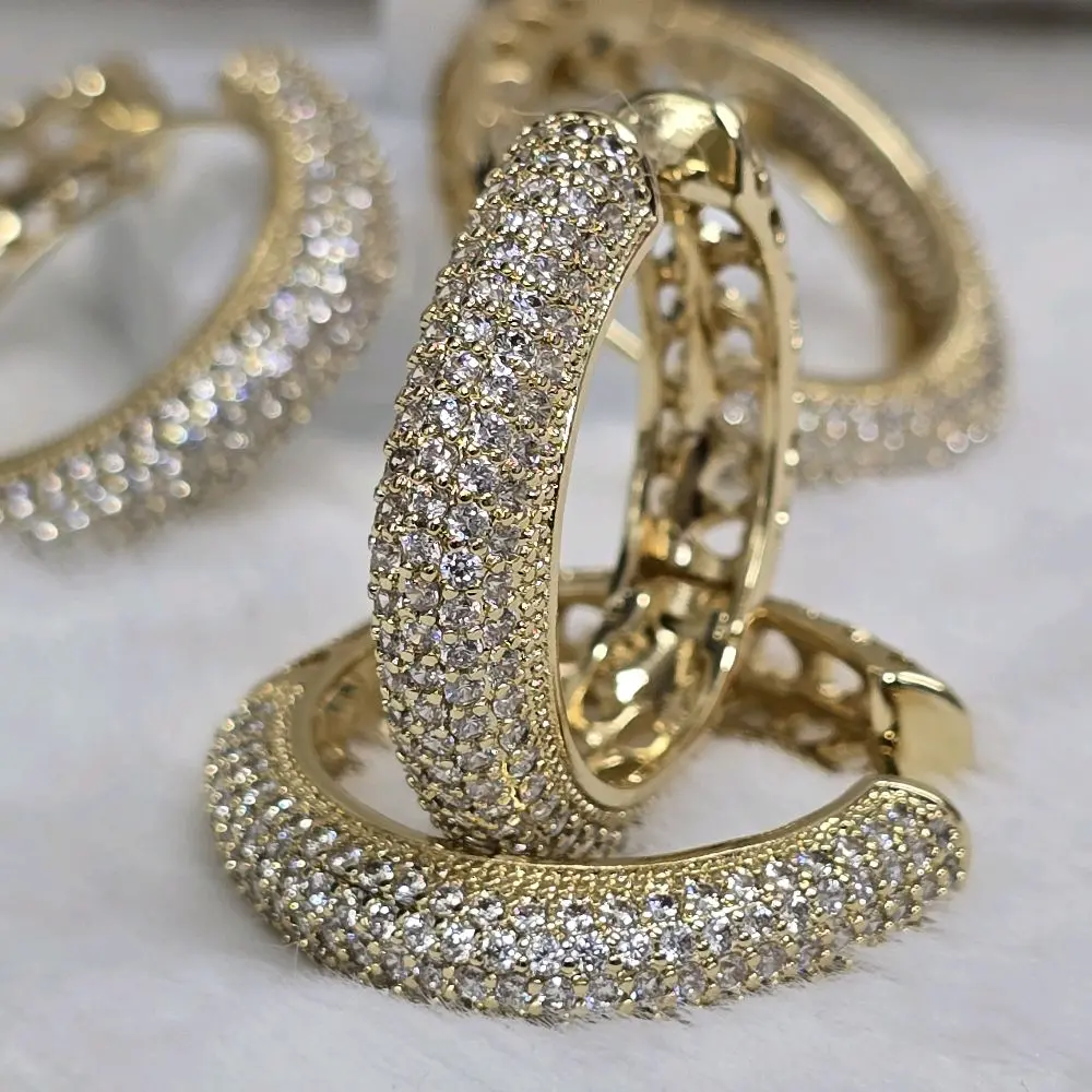 # 0159 Elegant Gold-Tone Pave Diamond Bangle Bracelet Set for Women - Sparkling Rhinestone Jewelry for Special Occasions