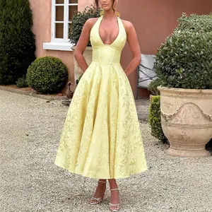 V-neck halter jacquard dress high-end evening dress spring and summer temperament sleeveless backless waist long dress