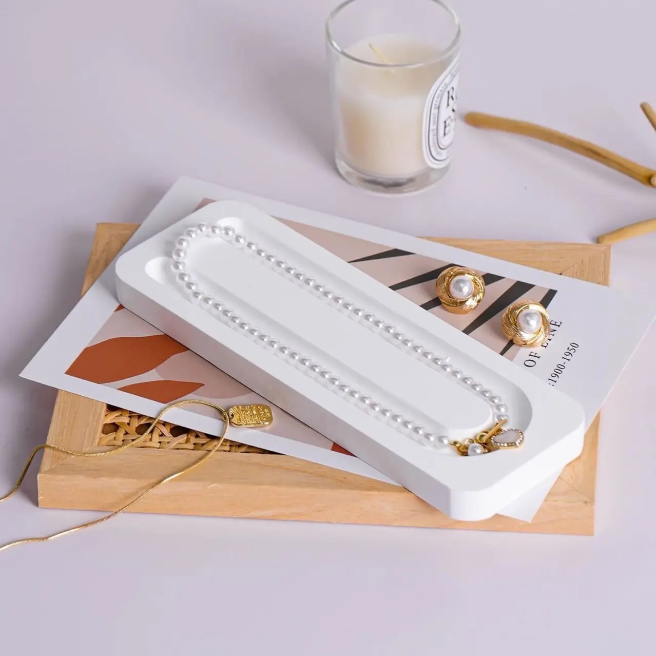 Gypsum Beading Tray, Clear Acrylic Beading Board for DIY Jewelry Making, Jewelry Design & Display Tray for Bracelets, Necklaces & Earrings