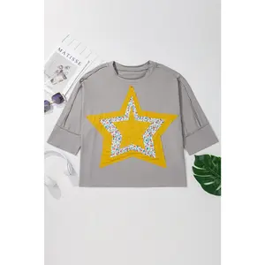 Medium Grey Floral Star Patched Pattern 3/4 Sleeve Plus Size Top