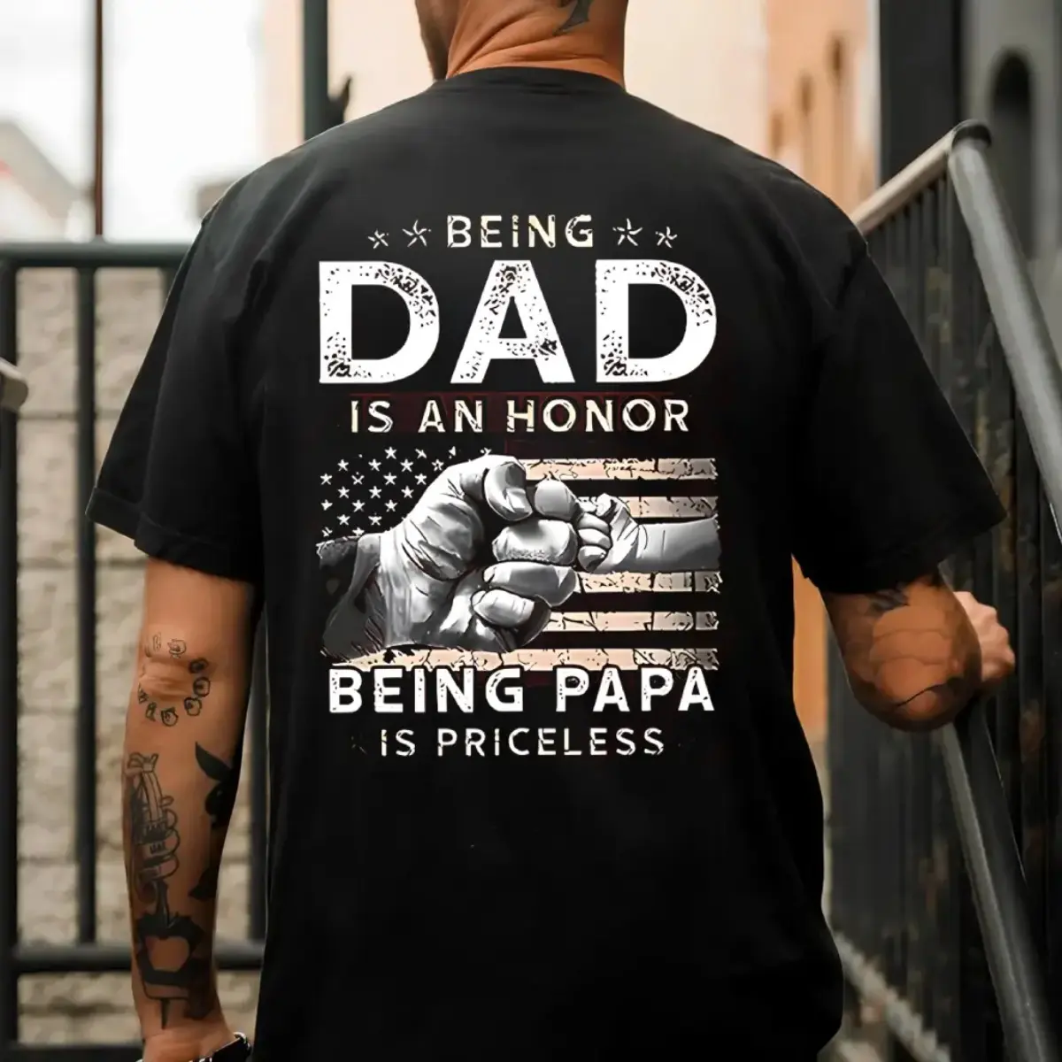 Men's Classic Seamless Round Neck Short-Sleeve Distressed Fabric T-Shirt - "Being Dad Is An Honor, Being Papa Is Priceless" Quote - Casual Menswear Streetwear Gift for Father's Day, 5XL, LK00008TD, Flag Accent