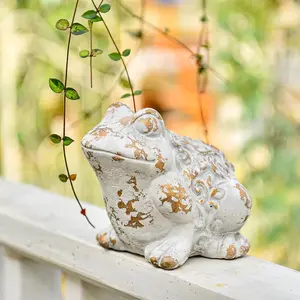 Sungmor Figurine Garden Decor, Cement Bird / Frog Statue for Patio Yard Lawn Ornament, Indoor Outdoor Large Stone Frog Decorations Statue, Funny Animal Sculpture Gardening Gift