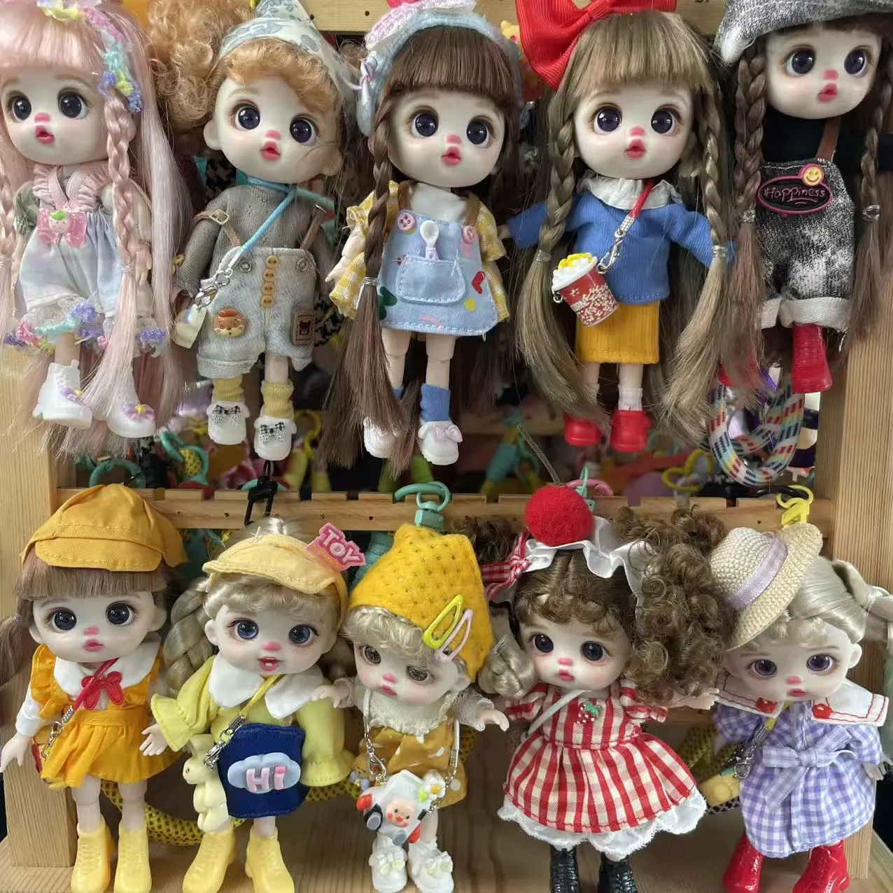 Collectible Posable Fashion Doll Keychain Figures - Bag Charm Decorative Accessory, Home Decor Statue Gift for Ages 14+