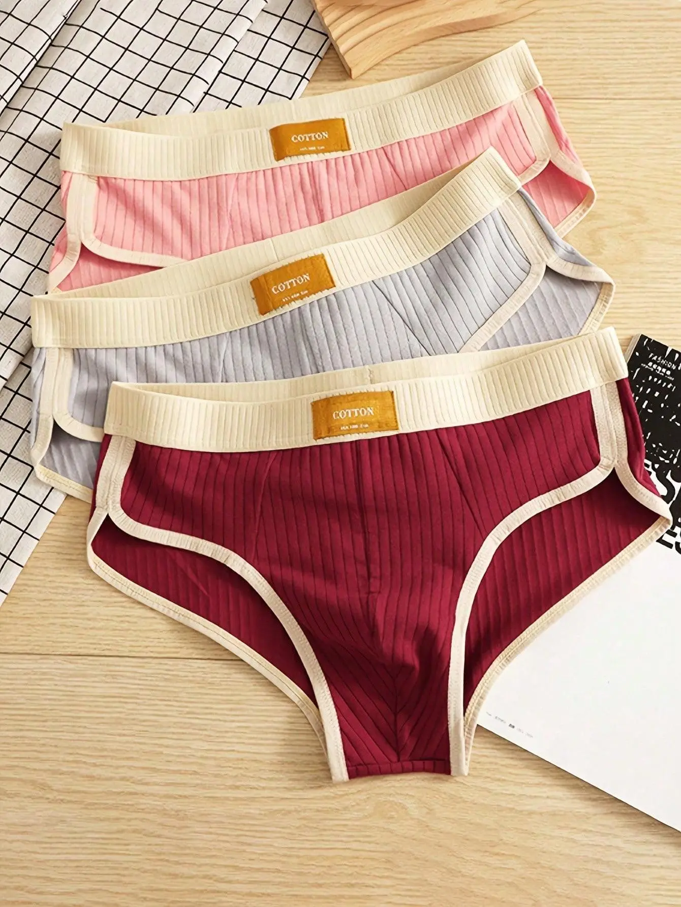 3 Pack Men Letter Print Athletic Briefs, Breathable Soft Comfort Daily Sports Underwear