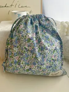 Simple Retro Floral Fabric Drawstring Bag, Ideal for Travel Storage, Underwear Organizer, Versatile Storage Solutions