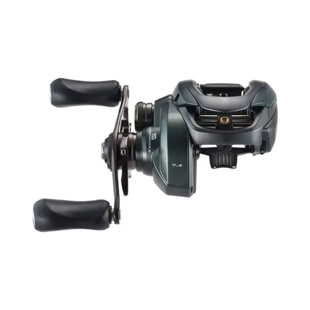 Shimano Curado 150 M Low-Profile Casting Reel