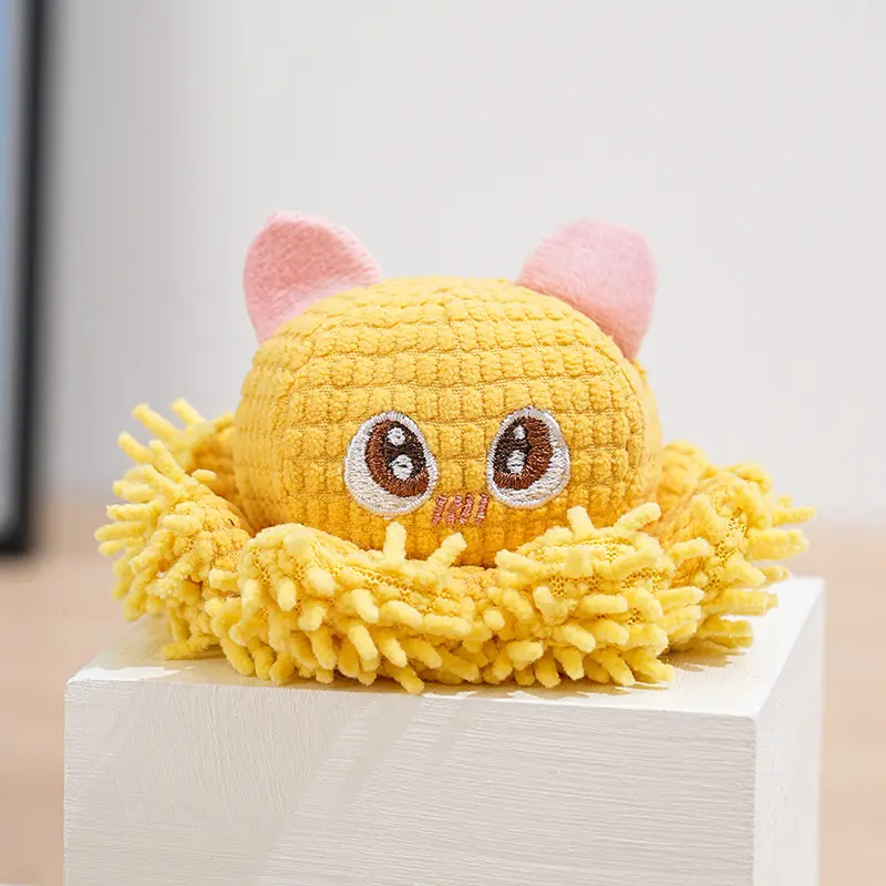 Yellow mop octopus