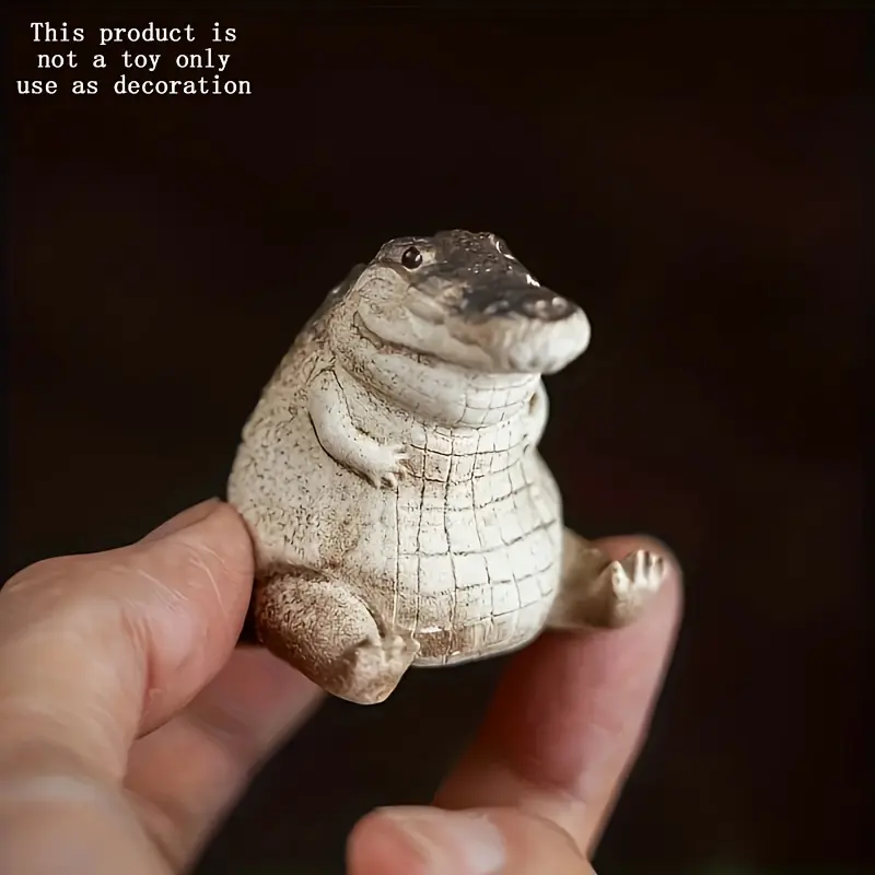 Mini Crocodile Statue Decorative Craft, Cute Tea Pet Animal Design for Office Desk Decor, Desktop Statue, Charming Animal Figurine, Resin Animal Sculptures