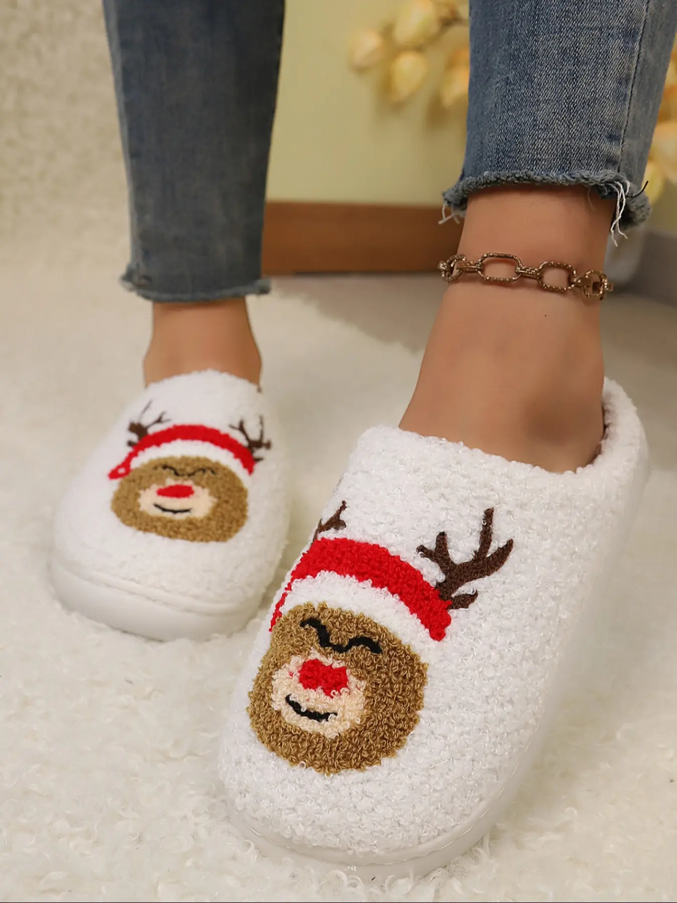 Women's Fashion Christmas Reindeer Slippers, Cute Design Plush Lined Indoor Shoes, Perfect for Holiday Season & Winter Home Comfort Wear